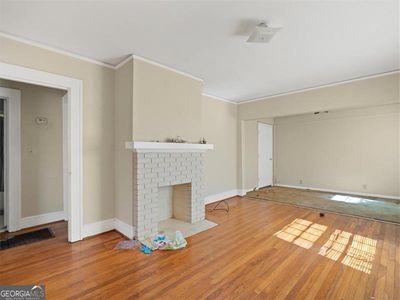 1385 Womack, House other with 2 bedrooms, 1 bathrooms and 2 parking in Atlanta GA | Image 3