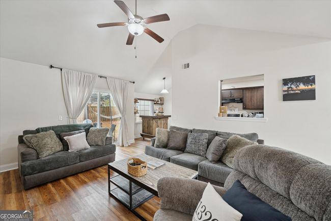 108 Pine Thicket Way, House other with 3 bedrooms, 2 bathrooms and 2 parking in Springfield GA | Image 9