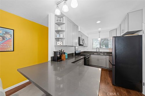 6-1260 E 4th St, Long Beach, CA, 90802 | Card Image