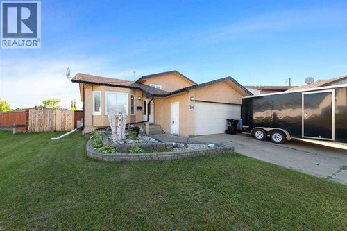 199 Berens Pl, Fort Mcmurray, AB, T9K2C6 | Card Image