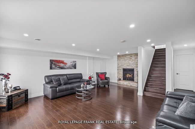 370 Detlor Rd, House other with 4 bedrooms, 3 bathrooms and 12 parking in L'amable ON | Image 24