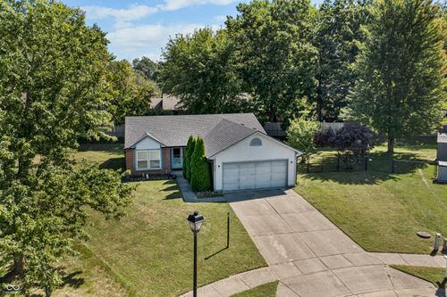 844 Cross Wind Court, Greenwood, IN, 46143 | Card Image