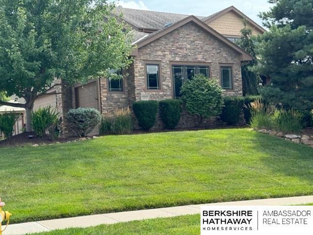 Leavenworth St, Elkhorn, NE 68022