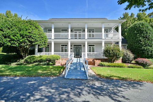 320 Richwood Down Dr, Laurens, SC, 29360-4711 | Card Image