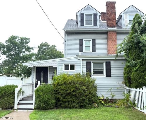 33 Ringwood Ave, Pompton Lakes, NJ, 07442-2017 | Card Image