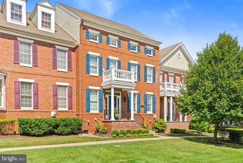 144 Yeates Aly, NEWTOWN, PA, 18940-4506 | Card Image
