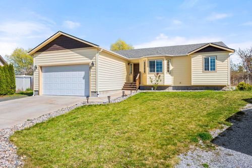 1516 E First Ct, Deer Park, WA, 99006-5202 | Card Image