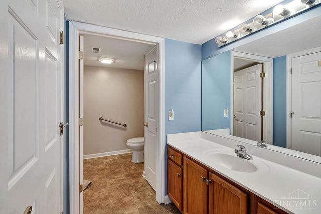 3950 Olde Savannah Dr, Condo with 2 bedrooms, 2 bathrooms and null parking in Colerain Twp OH | Image 19