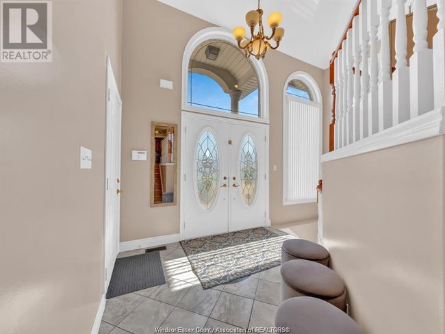 1840 St. Christopher Crt, House other with 4 bedrooms, 3 bathrooms and null parking in Windsor ON | Image 4