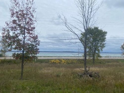 5382 N West Bay Shore Dr, Suttons Bay, MI, 49682 | Card Image