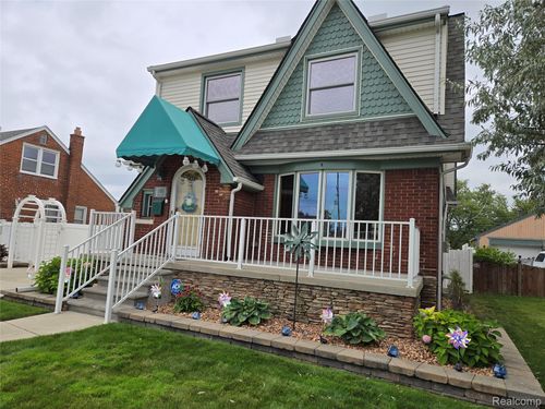 1503 12th St, Wyandotte, MI, 48192-3333 | Card Image