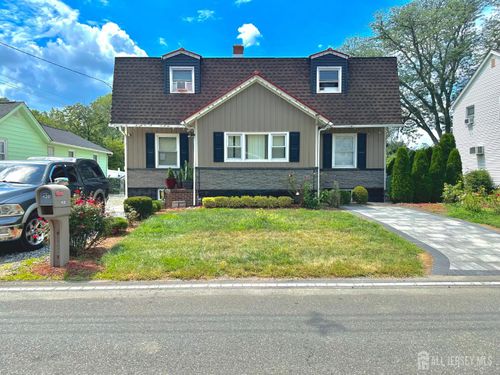 420 Church Ln, North Brunswick, NJ, 08902-9642 | Card Image