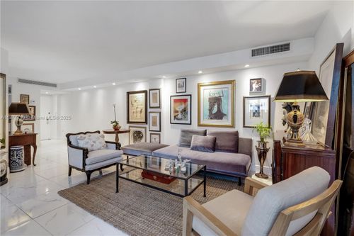 apt-850-825 Brickell Bay Dr, Miami, FL, 33131-2918 | Card Image