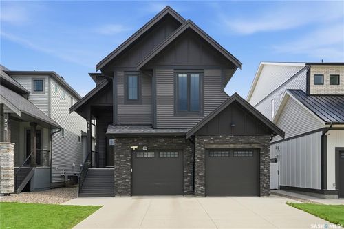 916 Feheregyhazi Blvd, Saskatoon, SK, S7W1E1 | Card Image