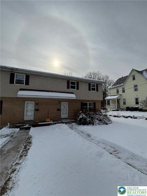 818 William St, Pen Argyl, PA, 18072-1778 | Card Image