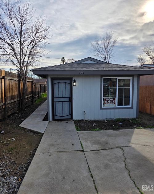 925 Jeffrey, Bakersfield, CA, 93305 | Card Image