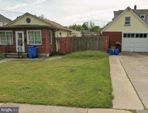 20 Miller St, South River, NJ, 08882-1622 | Card Image