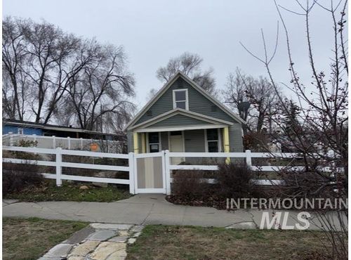 404 12th Ave N, Nampa, ID, 83687-3454 | Card Image