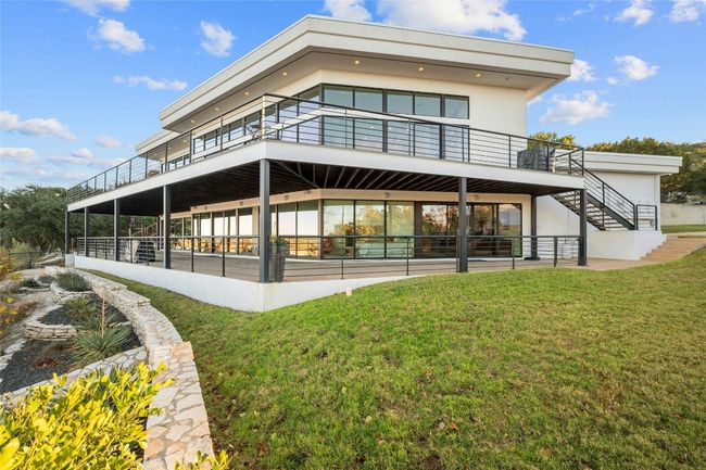 21808 Briarcliff Dr, House other with 4 bedrooms, 4 bathrooms and 8 parking in Spicewood TX | Image 38