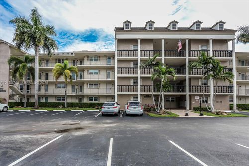 107-440 Paradise Isle Blvd, Hallandale Beach, FL, 33009-5837 | Card Image