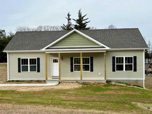 135 Yahweh Dr, Amherst, VA, 24521-4194 | Card Image