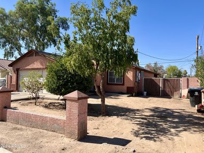 11128 W Mohave Street, House other with 3 bedrooms, 2 bathrooms and null parking in Phoenix AZ | Image 2