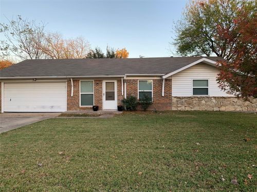 108 Mariana Dr, Richardson, TX, 75081-3733 | Card Image