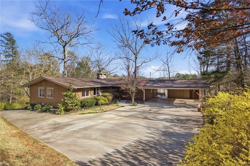 231 Lakeside Dr, Walhalla, SC, 29691-1653 | Card Image