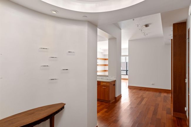 UNIT-301 - 100 3 Rd Ave S, Condo with 2 bedrooms, 2 bathrooms and null parking in Minneapolis MN | Image 11