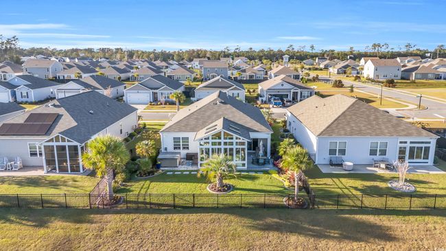 Aerial perspective of suburban area | Image 26