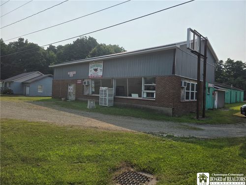 7031 E Route 20, Westfield, NY, 14787-9693 | Card Image