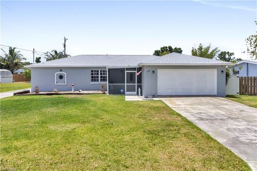 1385 Pine Ave, NORTH FORT MYERS, FL, 33917-3434 | Card Image