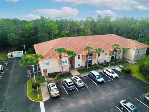913-8290 Ibis Club Ln, NAPLES, FL, 34104 | Card Image