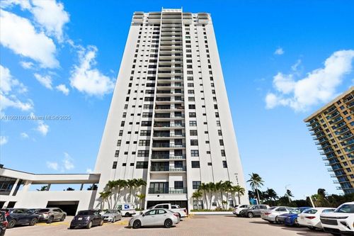 apt-2004-2301 S Ocean Dr, Hollywood, FL, 33019-2625 | Card Image