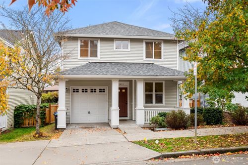 3957 S Chicago St, Seattle, WA, 98118-6461 | Card Image