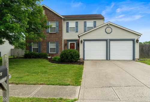 5641 Portwood Pl, Indianapolis, IN, 46254-5141 | Card Image