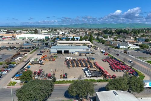 1105 S Blosser Rd, SANTA MARIA, CA, 93458-4923 | Card Image
