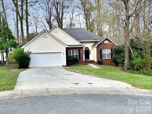 3508 Mayspring Pl, Charlotte, NC, 28269-0184 | Card Image