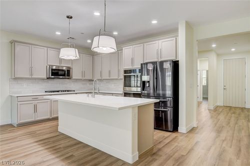 748 Omaggio Pl, Henderson, NV, 89011-5487 | Card Image