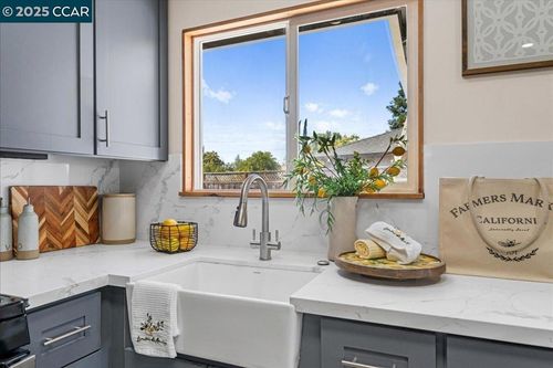 365 Pestana Pl, Livermore, CA, 94550-3328 | Card Image