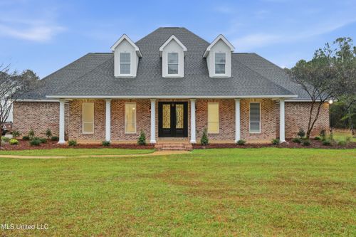 23480 Arcadia Farm Rd, Pass Christian, MS, 39571-6002 | Card Image