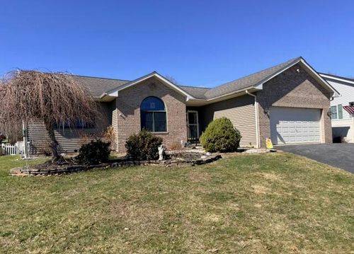 2011 Green Glen Dr, Dubois, PA, 15801 | Card Image