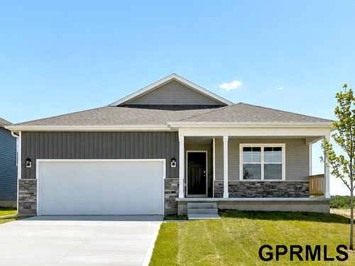 13304 S 66th Ave, Papillion, NE, 68133-3012 | Card Image