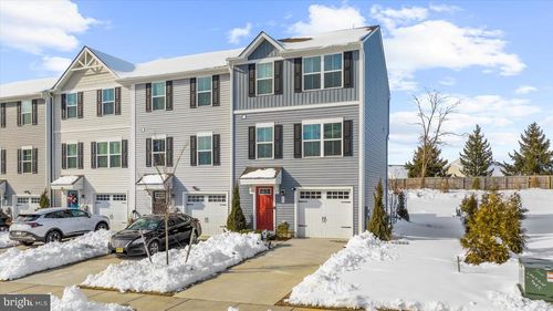 39 Wendowski Street, BEVERLY, NJ, 08010 | Card Image