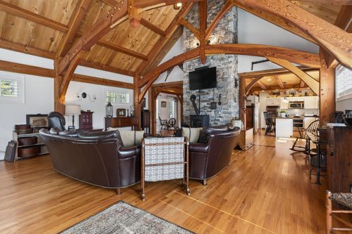 71 Odell Rd, Sandown, NH, 03873-2233 | Card Image