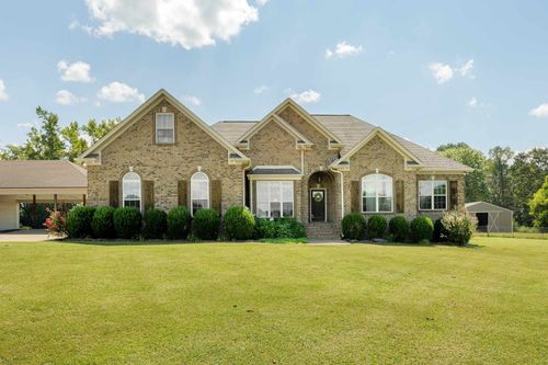 2146 County Road 200, FLORENCE, AL, 35633-3921 | Card Image