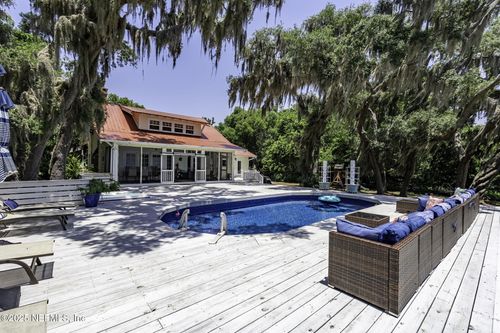561 Lakeview Dr, Keystone Heights, FL, 32656-9210 | Card Image