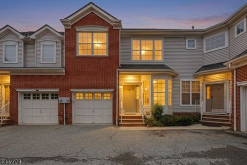 26 Gordon Cir, Parsippany, NJ, 07054-3400 | Card Image