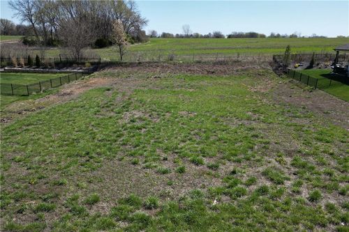 4716 Se Lyne St, Blue Springs, MO, 64014-8102 | Card Image