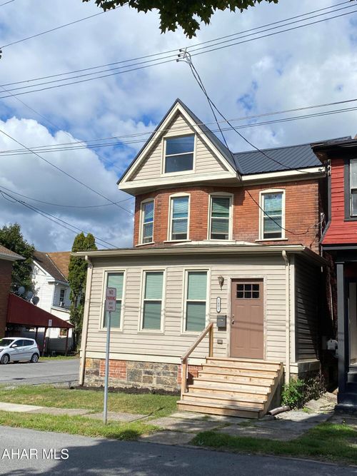 1401 N 4th Ave, Altoona, PA, 16601-6301 | Card Image